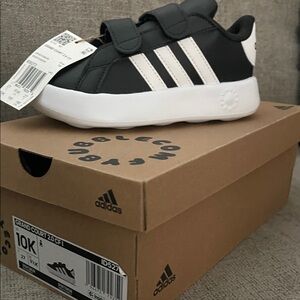 Adidas Kids B&W Velcro Court Sneakers